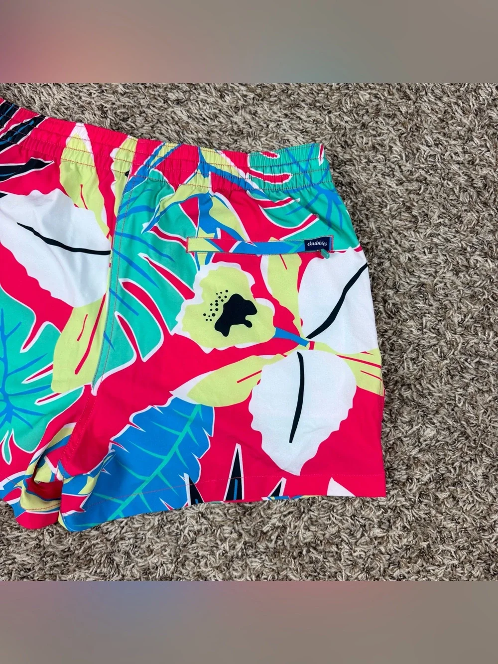Chubbies Mens Red Tropical Floral Palm Leaf Swim Trunks XL 4” Inseam Lined